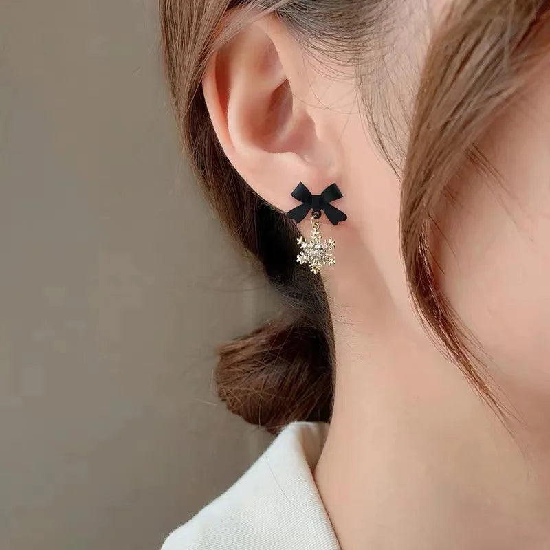 2023 New Red Bow Knot Snowflakes Drop Earring for Women Christmas