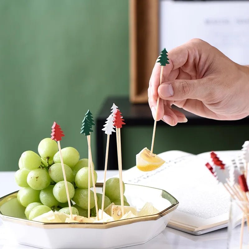 50Pcs/set Christmas Fruit Sticks Disposable Bamboo Sticks Snowflake - Noel.ca