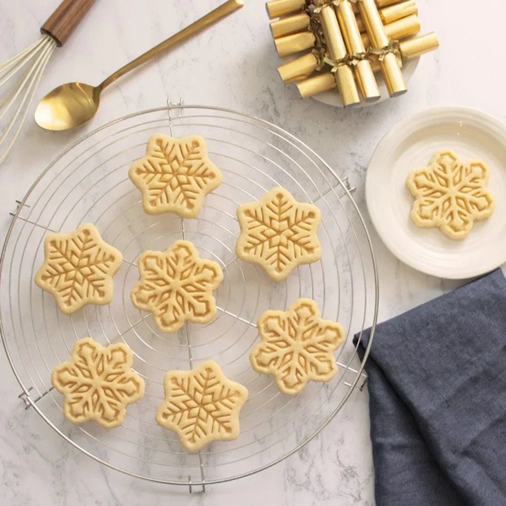 Christmas Gingerbread Cookie Cutters Snowflake Santa Plastic Cookie - Noel.ca
